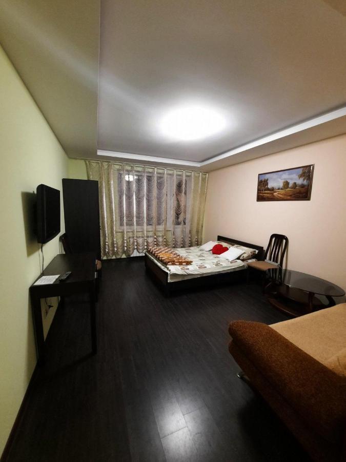Шикарная 2К Квартира Центральный Парк Университет 70М Irpin Exterior photo